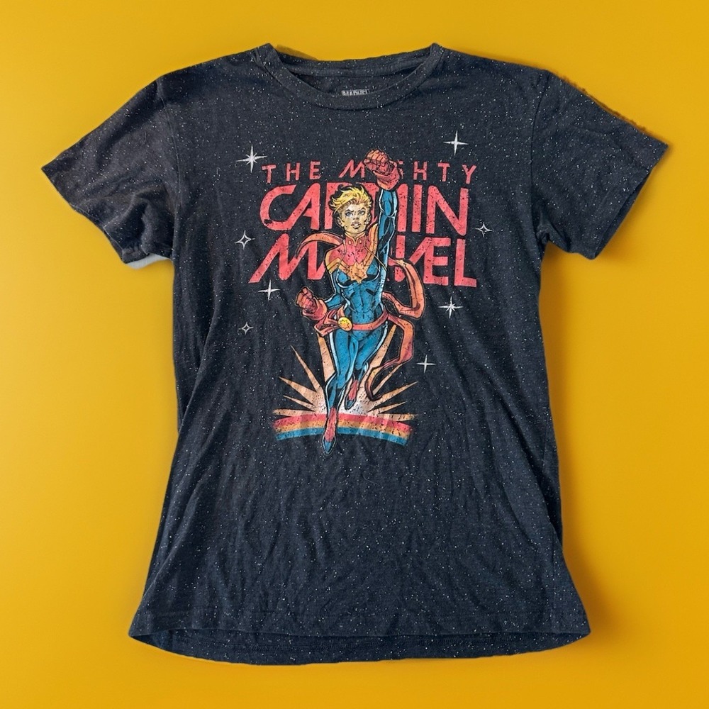 Marvel Captain Marvel Graphic Black Jersey Cotton Short Sleeve T-Shirt Size M